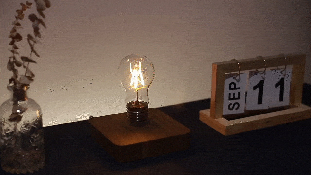 Donrams - Magnetic Levitating Floating Led Light Bulb