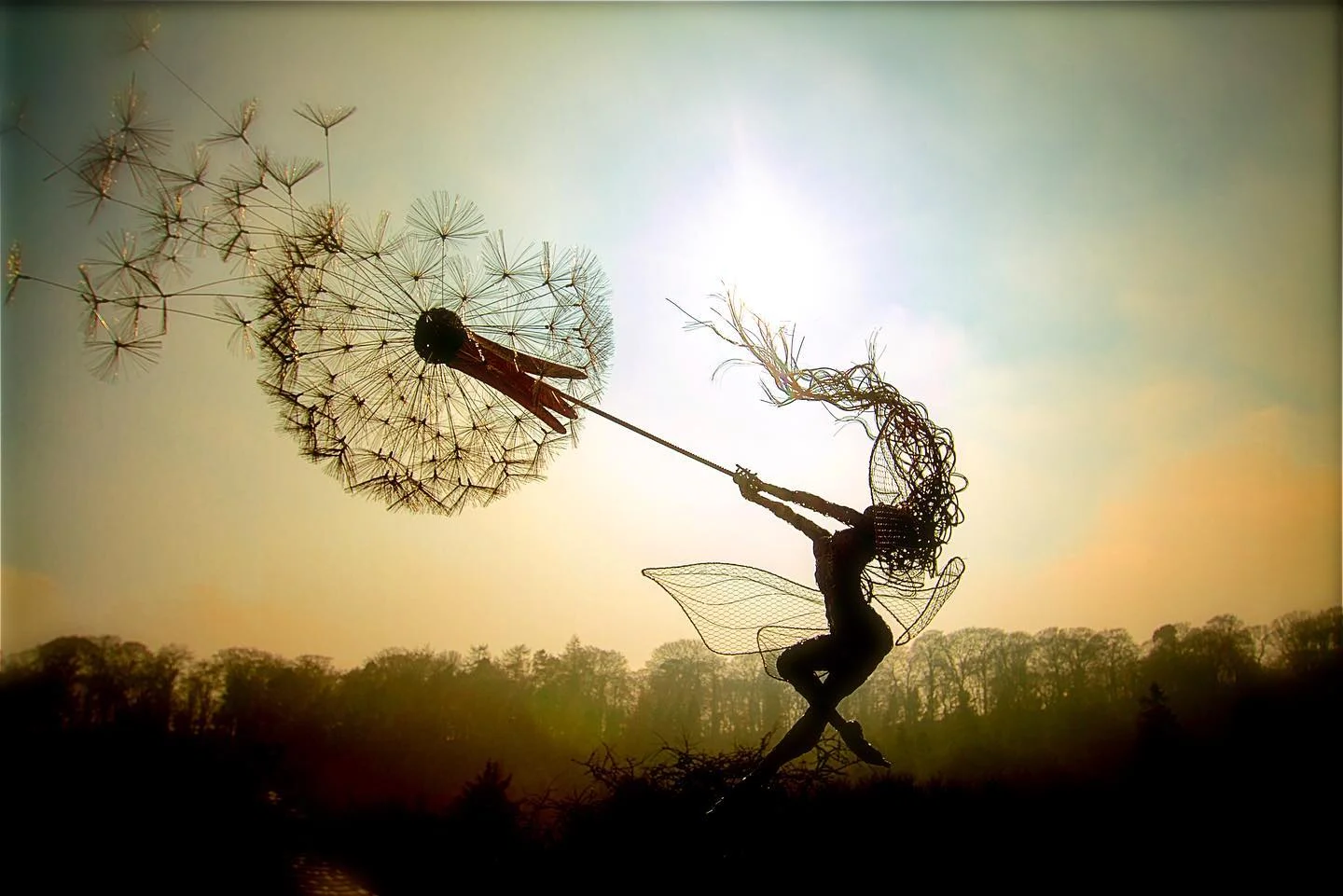 Perfect Wonderland Garden Decoration -The naughty Spirits Are Dancing-564575